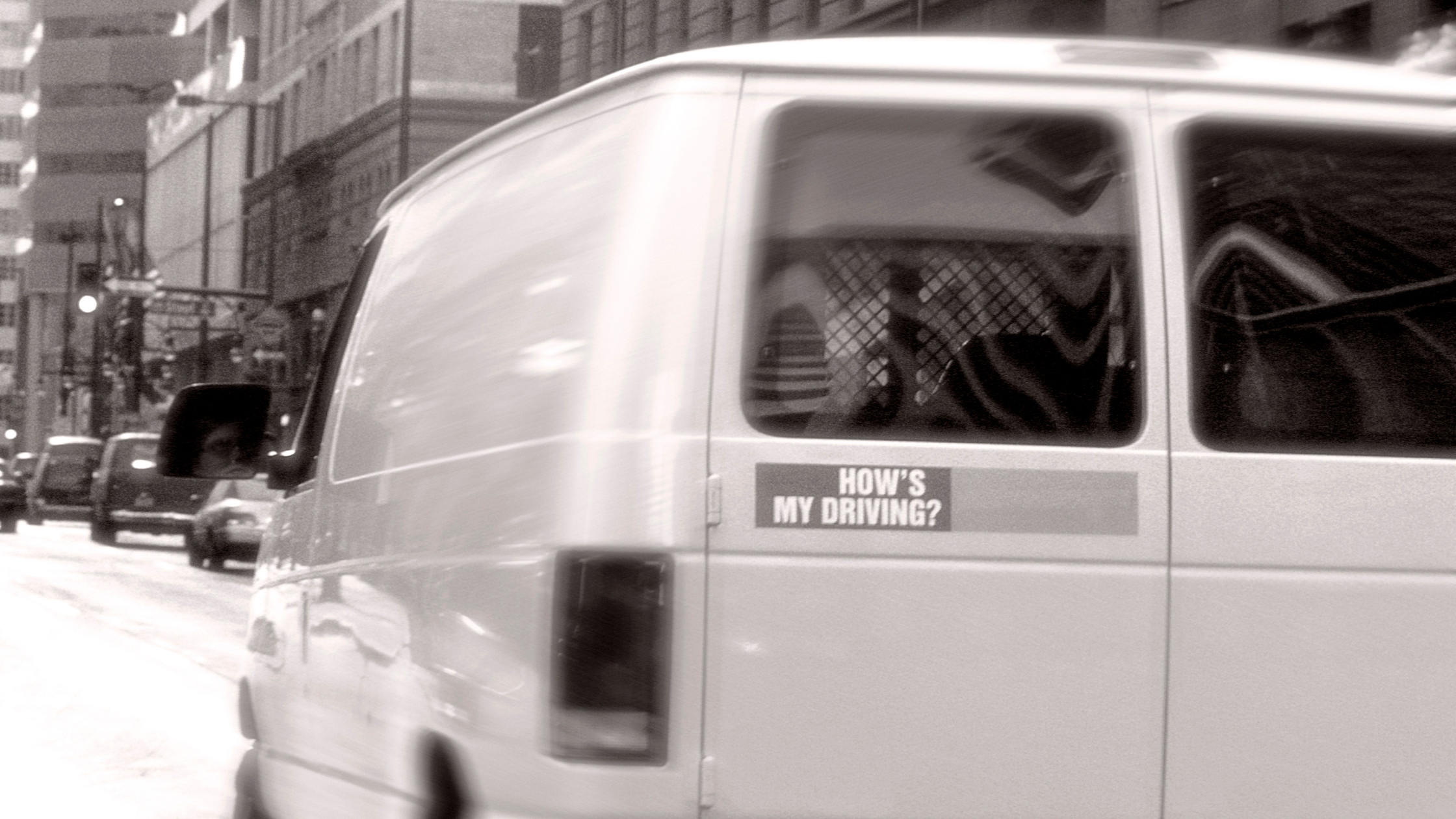 Why Your Company Needs a ‘How’s My Driving?’ Decal Program